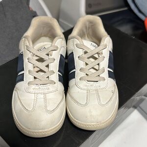 Nautica Kids Sneakers in White and Navy